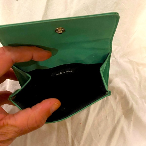 Kate Spade wallet - Picture 2 of 3